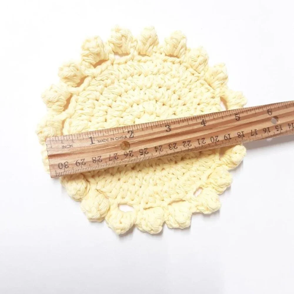 Handmade Crochet Popcorn Coaster Set with Red & White Striped Basket New - Picture 6 of 8